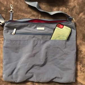 Baggallini medium blue tote satchel purse POCKETS!